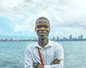 Pascal ASHUZA - Déc 2023, Bukavu (au bord du Lac Kivu)